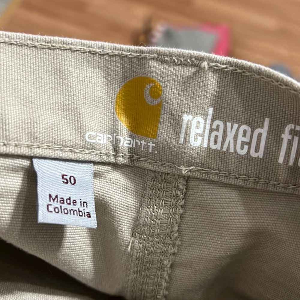 Carhartt. Size 50 men’s shorts. Tan